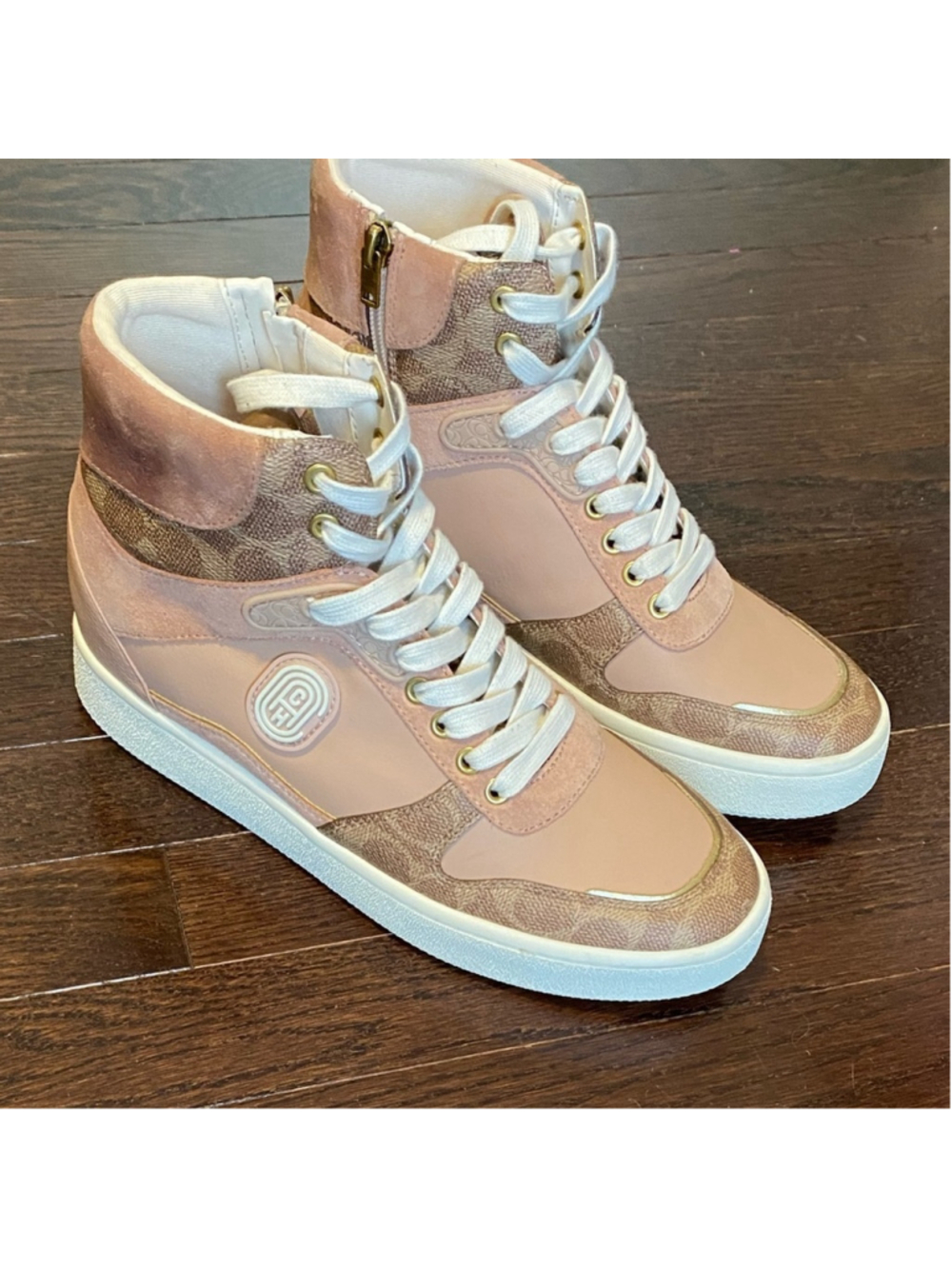 Coach C220 CC Sz 6 Leather High-Top Sneakers Like New - Picture 2 of 10